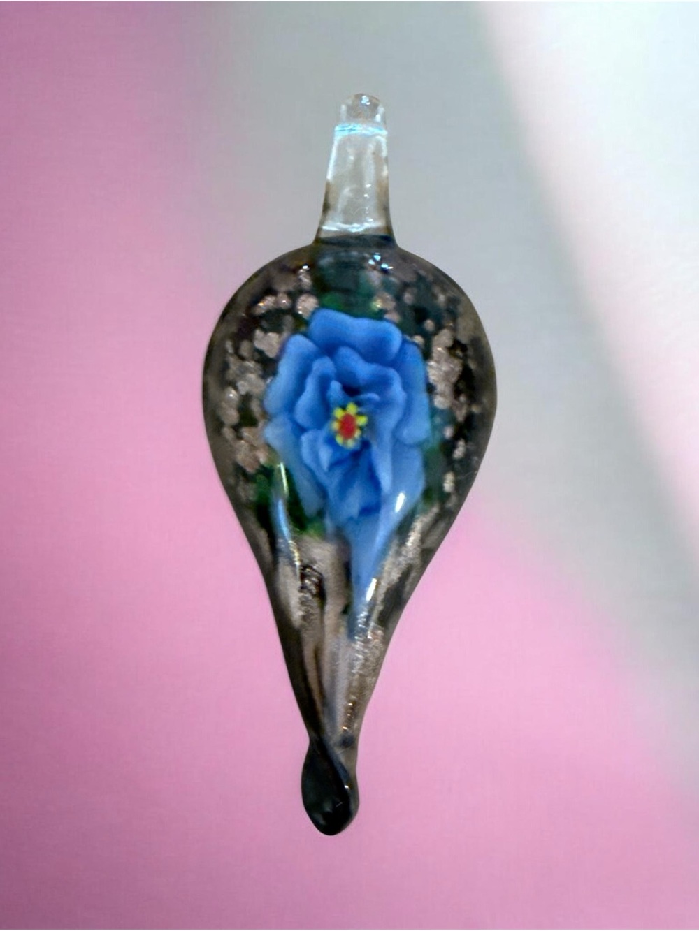 Glass floral pendent